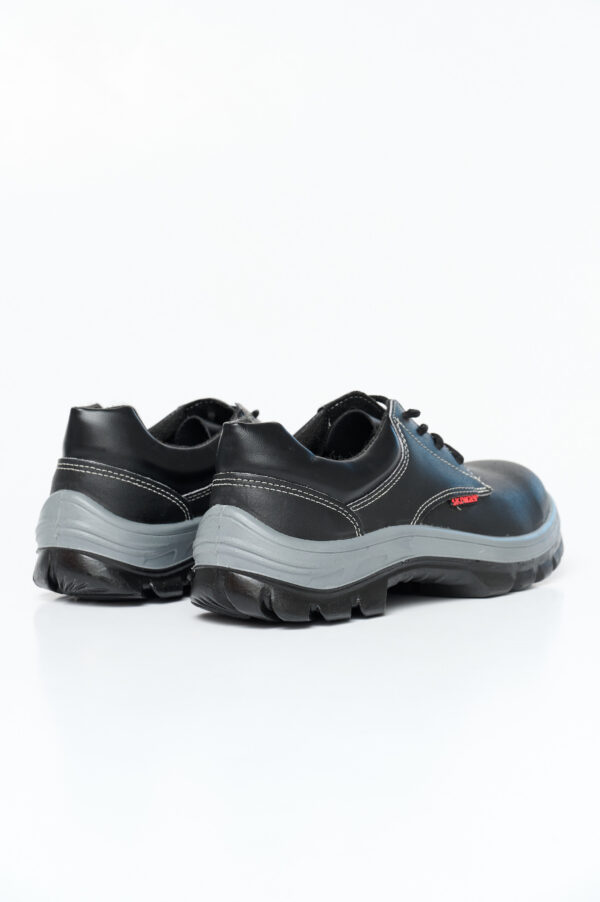 Zapato de seguridad Línea Essential